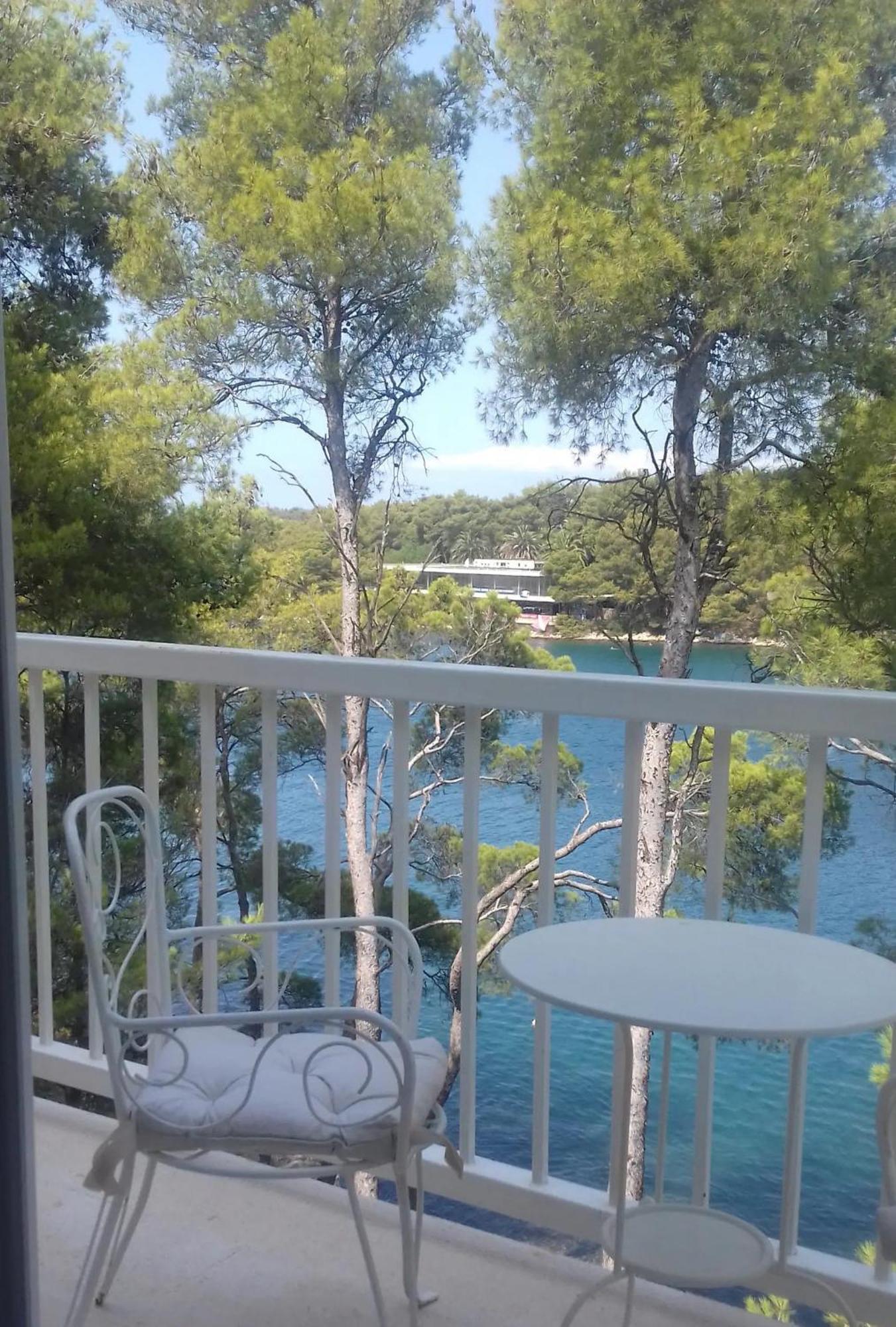 Lili Sunset Apartment Stari Grad  Exterior photo