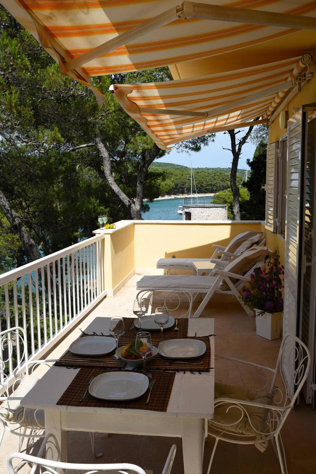 Lili Sunset Apartment Stari Grad  Exterior photo